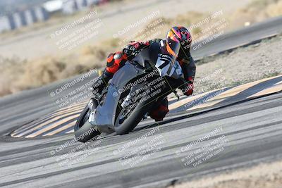 media/Dec-04-2025-Racers Edge (Thu) [[5ebc9f124d]]/2-A Group/2-Session 2 (Turn 4)/